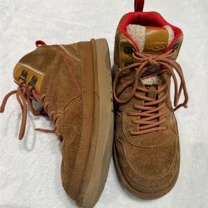 UGG W Highland Hi Heritage Boot Sneaker Ladies 10 Warm